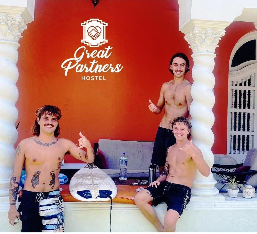 Great Partners Hostal *